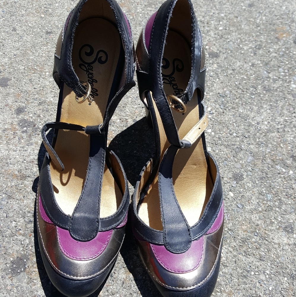 Women's Seychelles Maryjanes